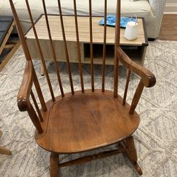 Vintage Nichols & Stone Rocking Chair – Solid Wood, Timeless Craftsmanship – $50 OBO – San Diego