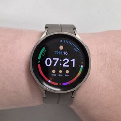 Samsung galaxy pro 5 watch