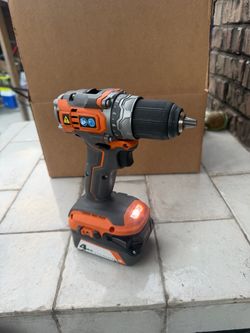 Ridgid taladro con  bateria 4ah lithium 18 v
