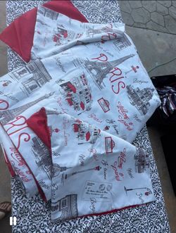 Bedding (Paris Logo)