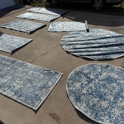 8 Rugs / Runners