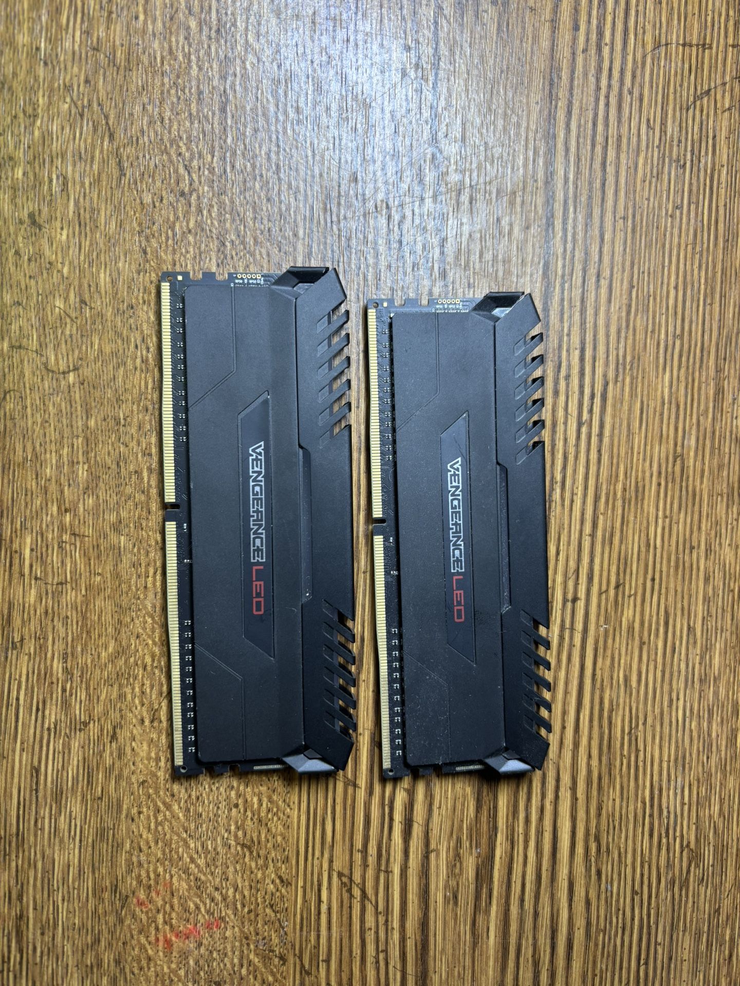 Corsair Vengeance LED 16GB (2x8GB) DDR4 2666MHz RAM
