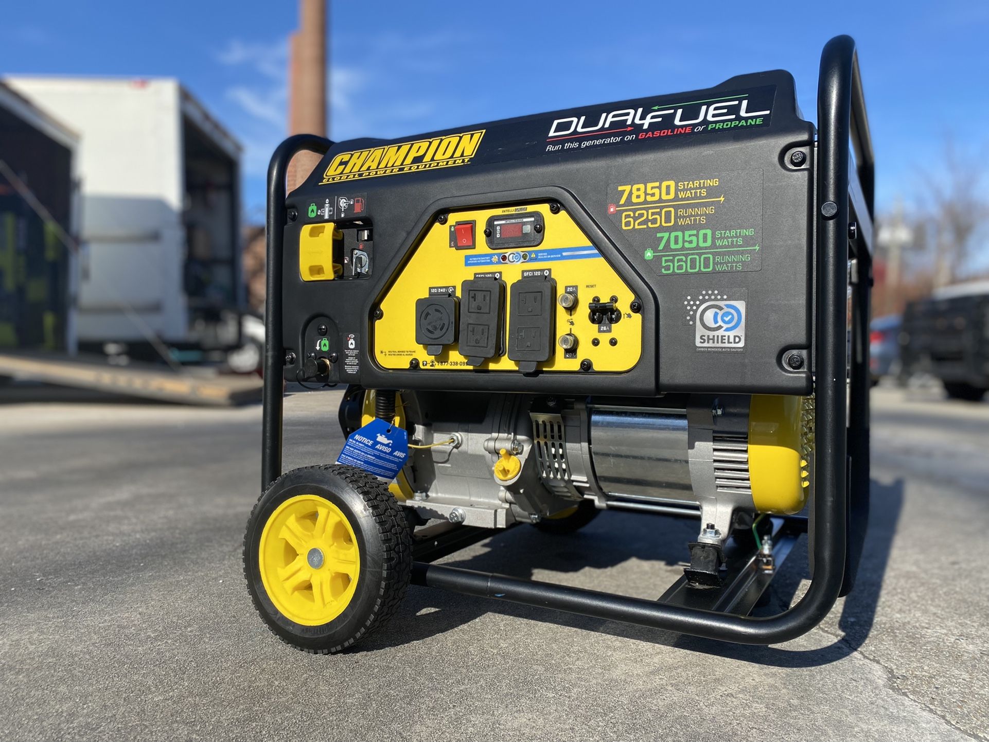 Champion 6250w Dual Fuel Generator