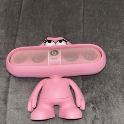 nicki Minaj beats speaker 