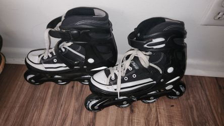 Harsh Adjustable Inline Skates – Youth 5-8 (Fits Women's 7-8) – Black/White Sneaker Style