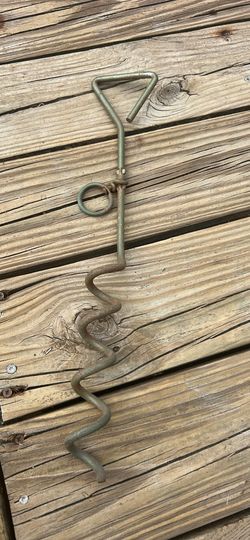 Spiral Dog Stake