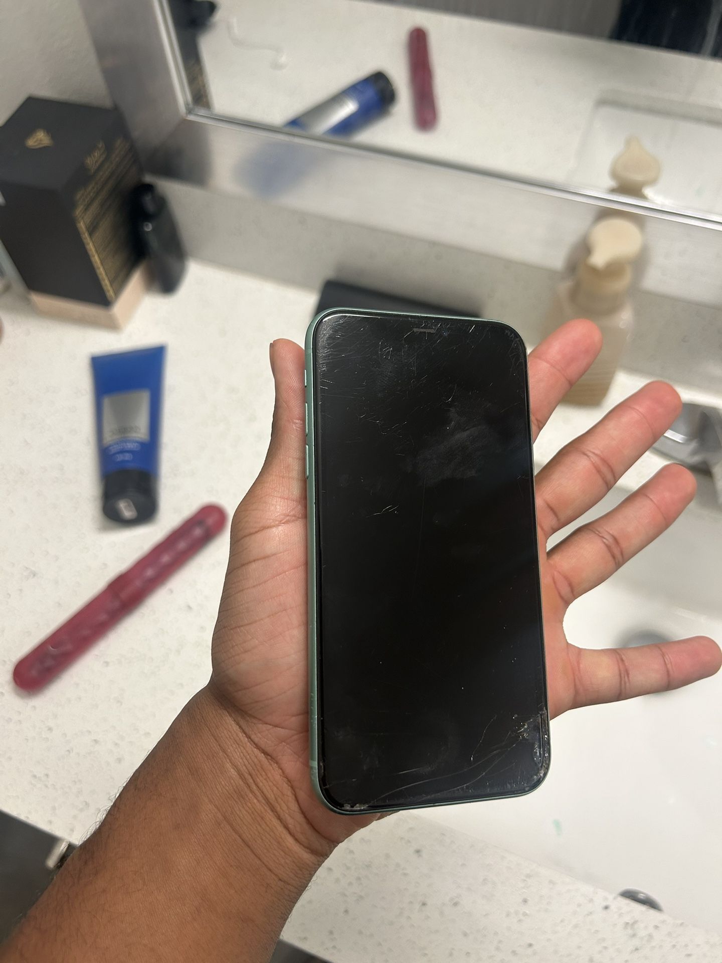 iPhone 11
