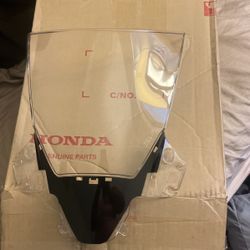 Genuine Honda Cbr Wingsheild Brand New