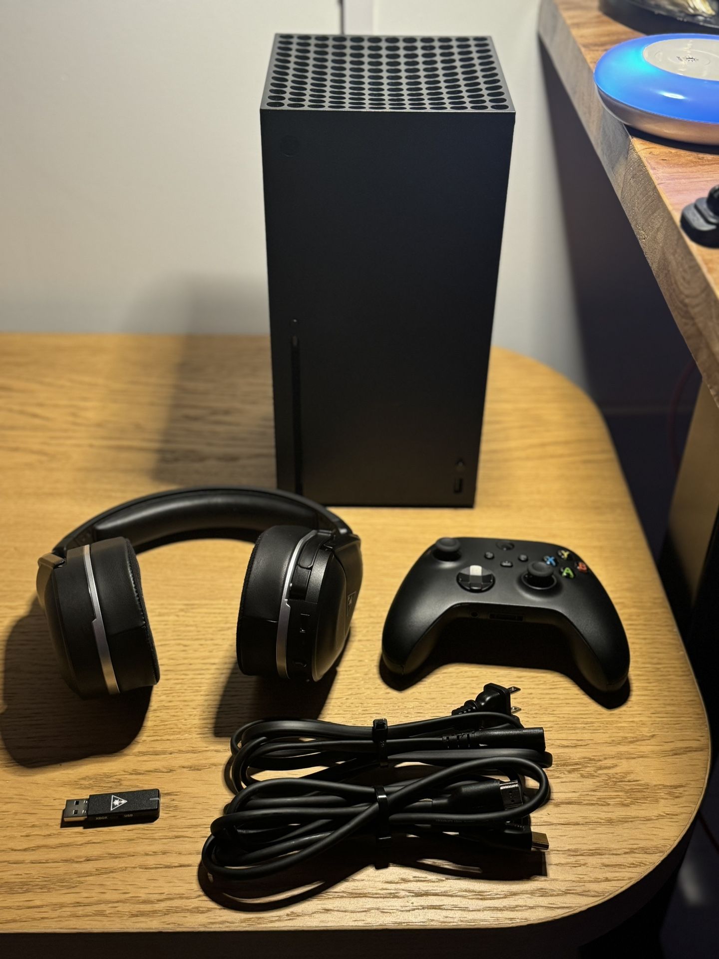 Xbox Series X - 1TB Console, Black Xbox Controller, Turtle Beach Stealth 700 Gen 2 MAX