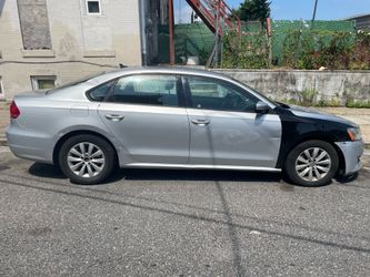 2014 Volkswagen Passat