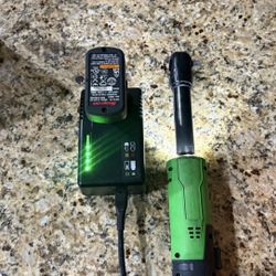 14.4 V 3/8" Drive MicroLitium Cordless Long-Neck Ratchet Kit (Green)