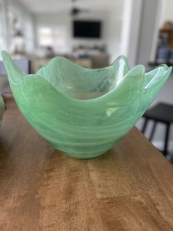Green/white Swirl Blown Glass Bowl