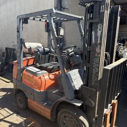 Toyota Forklift 