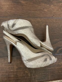 New size 9 women’s shoes