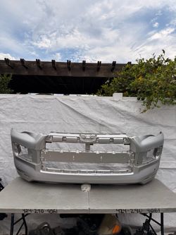 2014 2015 2016 2017 2018 2019 2020 2021 2022 2023 2024 TOYOTA 4RUNNER LIMITED FRONT BUMPER COVER OEM USED