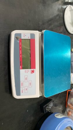 Ohaus VIIP Electronic Scale
