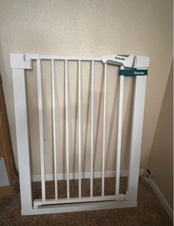 Baby door / doggie gate