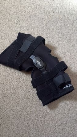 Donjoy knee brace Large