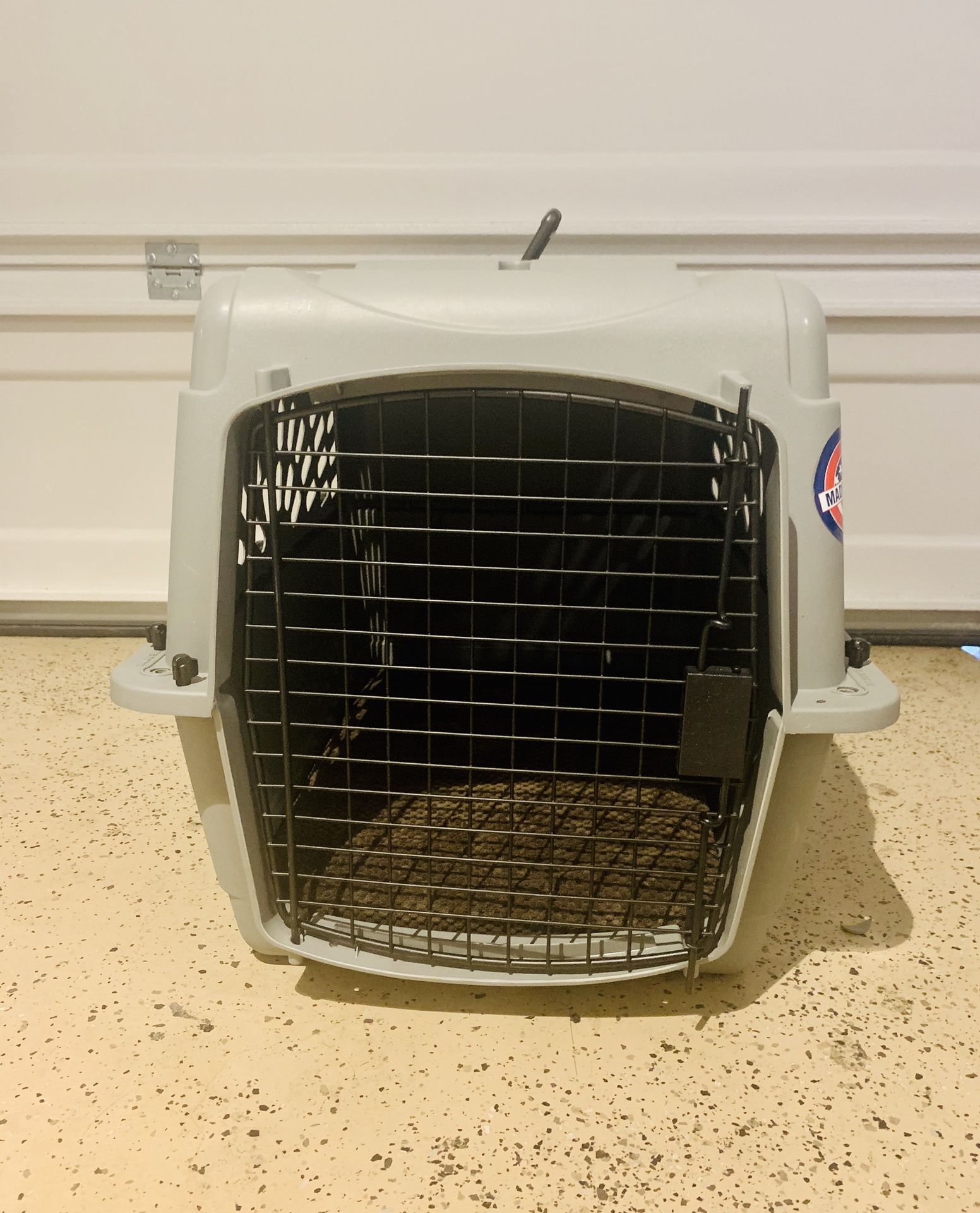 Dog crate needs 25 inches by 15 inch