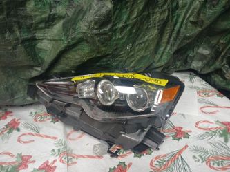 2014-18 Lexus IS250 Left headlight