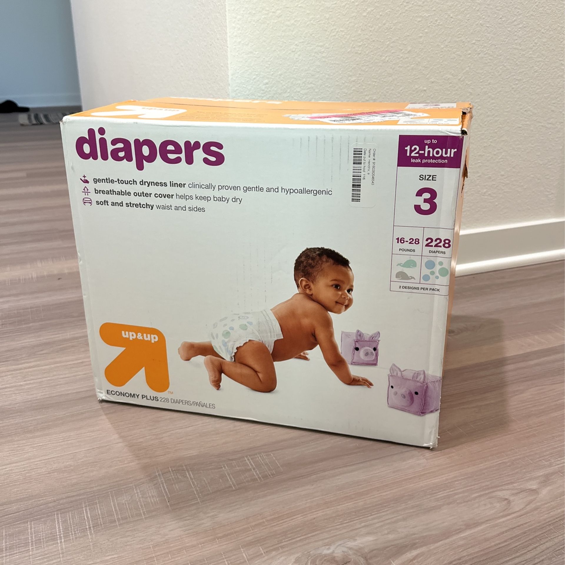 Diapers Size 3 Up & Up 228 Count