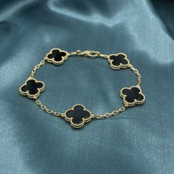 Clover Bracelet