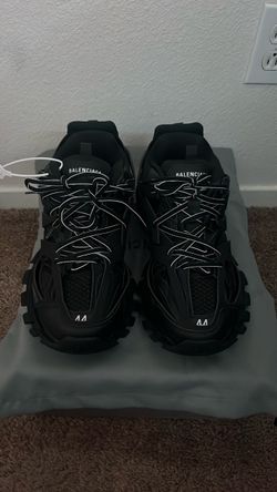 Balenciagas tracks