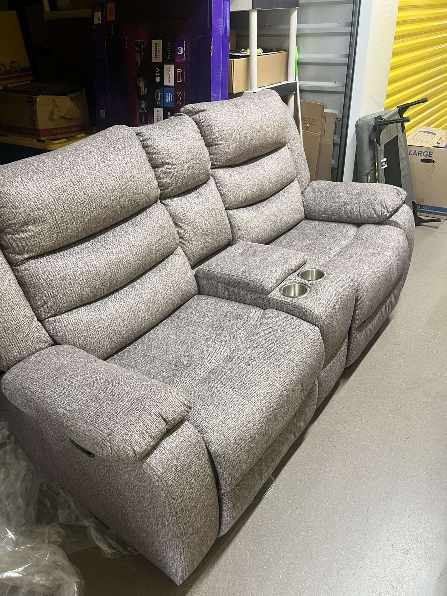 Dual recliner love seat (1)- manual