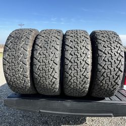 275/65/R18 Venom Terra Hunter A/t Tires