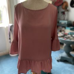 Charming Charlie Dust Pink Satin Cold Shoulder Top Size large