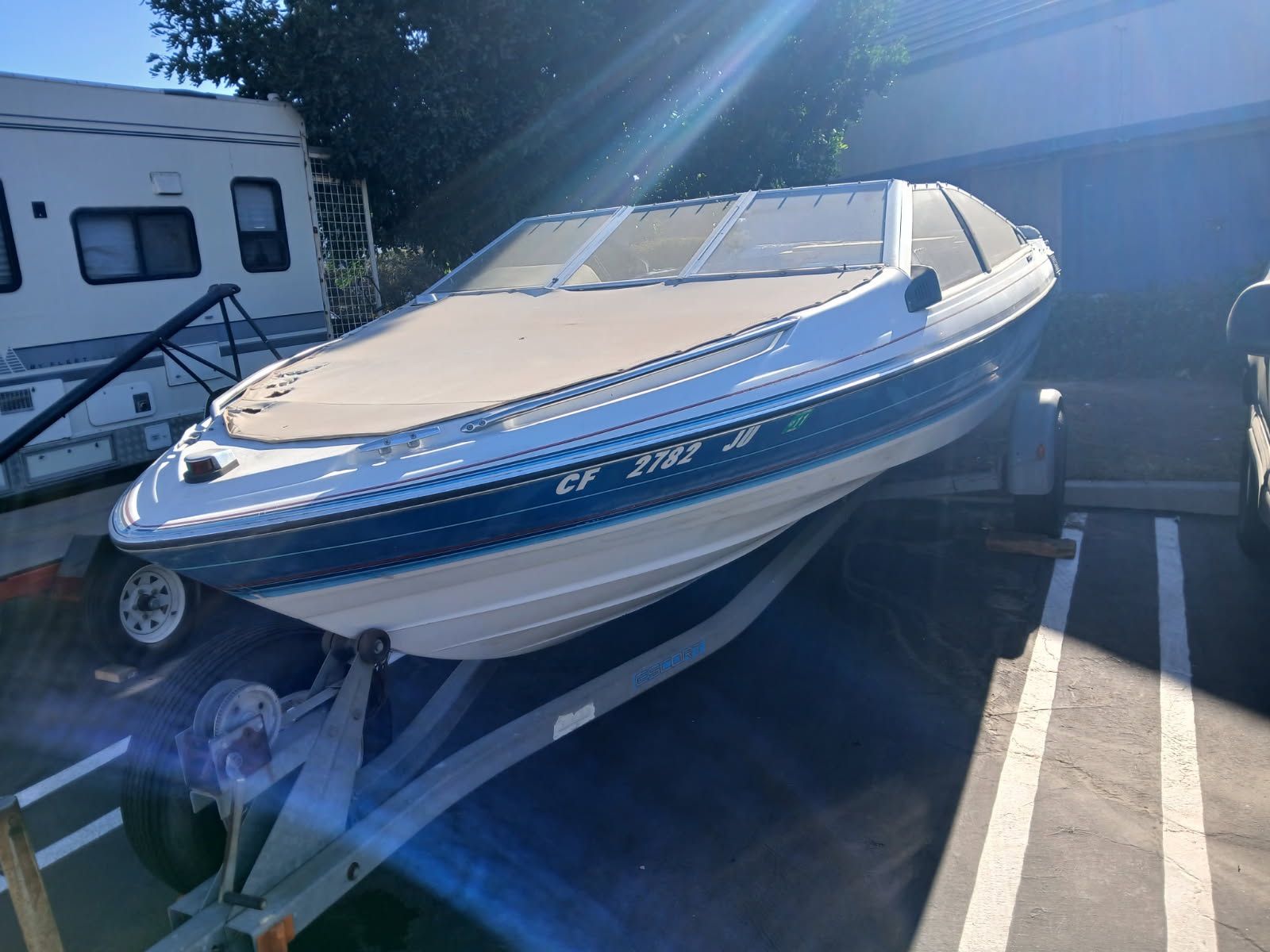 Capri Bayliner