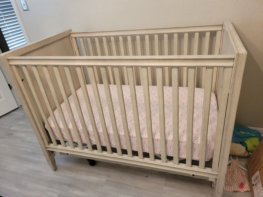 Restoration hardware toddler bed sale