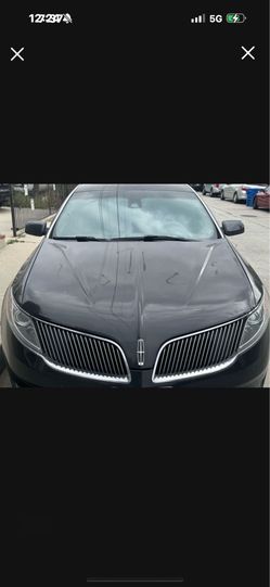 2014 Lincoln MKS Black HOOD ONLY