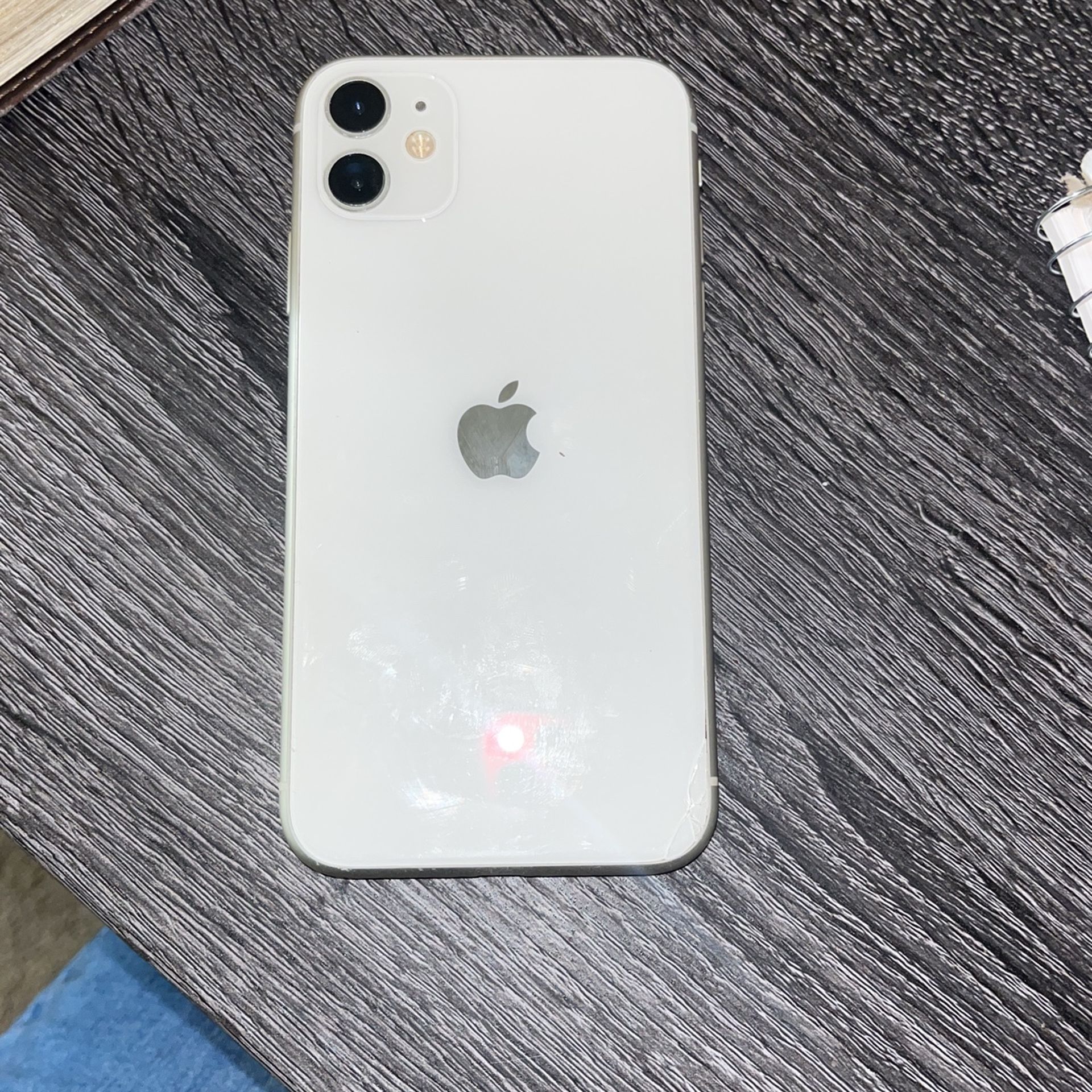 White iPhone 11