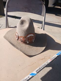 Sombrero gris de pelo de conejo