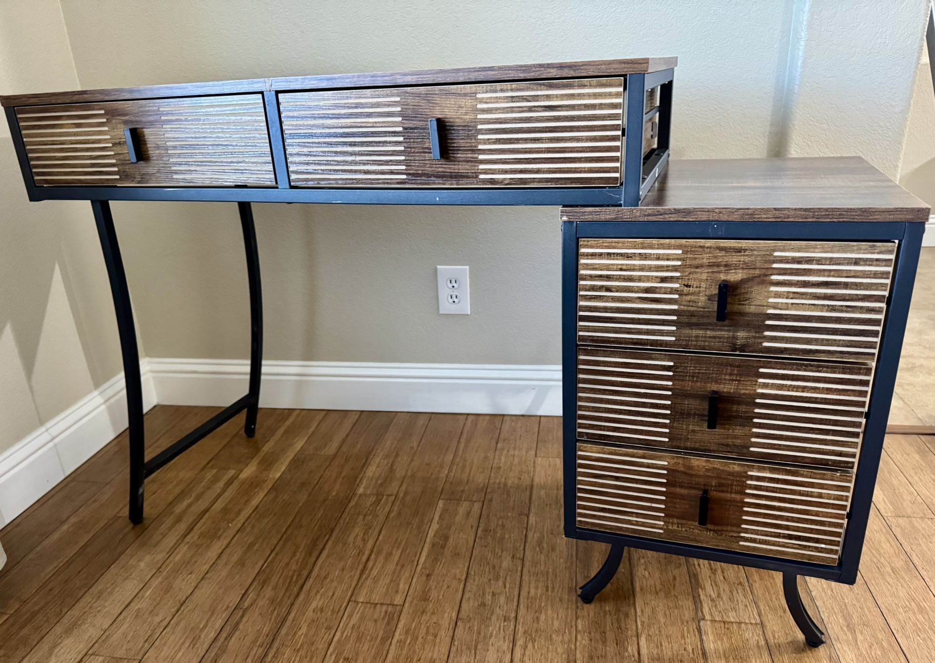 Wood Computer Desk, 55" Home Office Desk with Drawer Cabinet New!