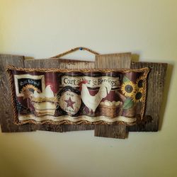 Chicken And Rooster Sign