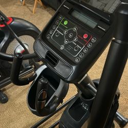 Schwinn 430 Elliptical Machine