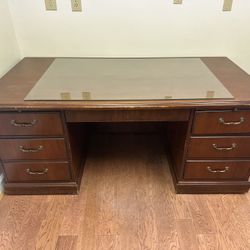Office Desk, Credenza, Receptionist Desk