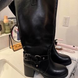 Women’s Boots 