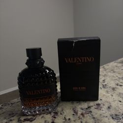 Valentino Perfume