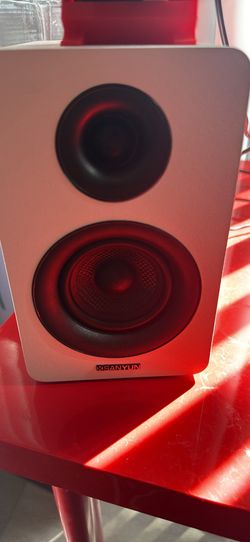 Speakers for monitor and other use