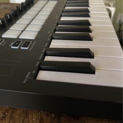 Launch Key Mini Piano 