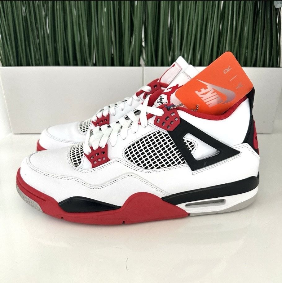 Jordan 4 Retro OG Fire Red 2020