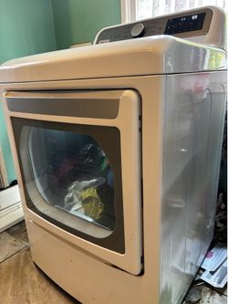 Working LG Electric Dryer NEED IT GONE URGENTLY