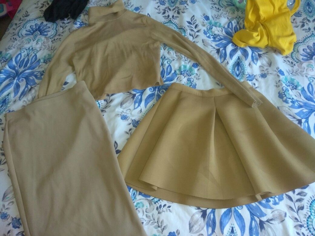 Women's clothing bundle nude/khaki dress up