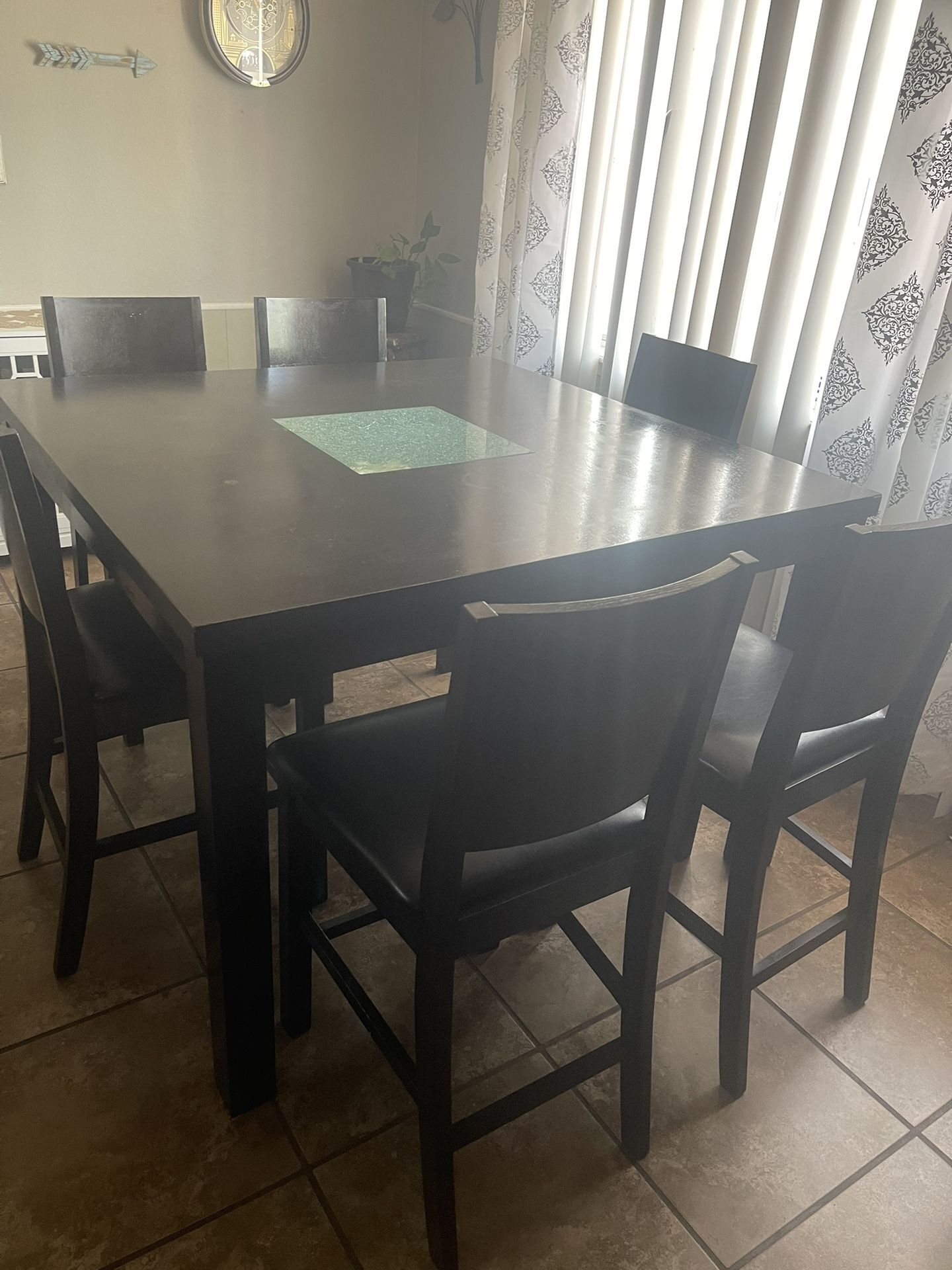 Used Dining Table For 6 for Sale in El Paso, TX OfferUp