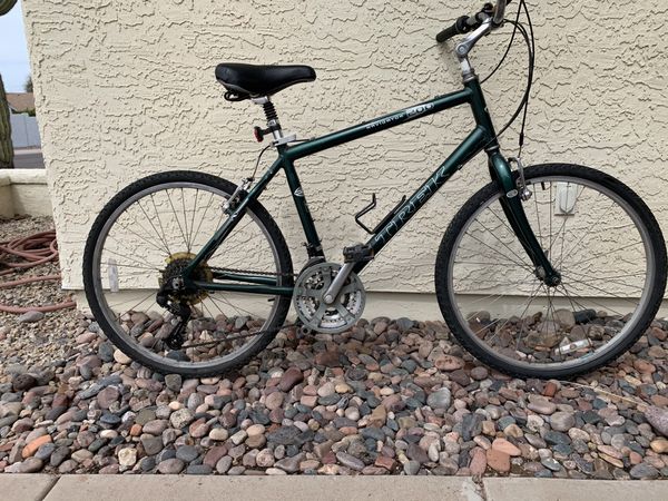 mens trek navigator 200