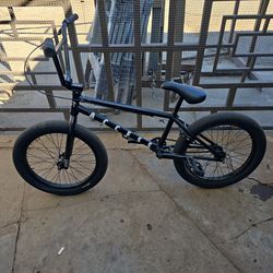 Cult access bmx bike