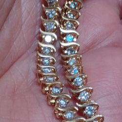 14k Natural Diamonds Bracelet 